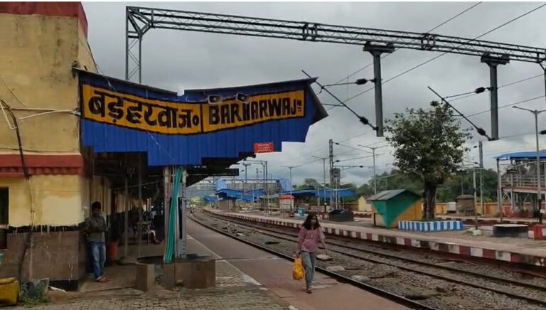 Jamshedpur News : हसन चिकना गिरफ्तारी: बरहरवा रेलवे स्टेशन से अंतरराज्यीय चोरी के मामले में कथित सरगना गिरफ्तार