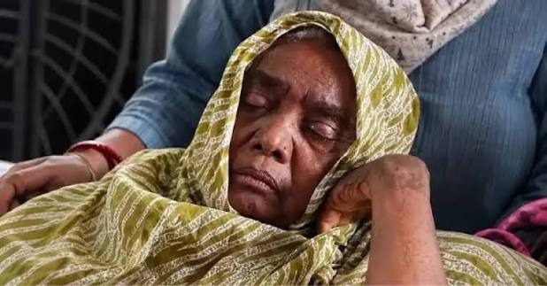 Rupi Soren Death : मुख्यमंत्री हेमंत सोरेन की मां रूपी सोरेन का निधन, झारखंड में शोक की लहर, छह दशक तक दिशोम गुरु शिबू सोरेन की रहीं जीवनसंगिनी